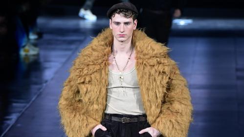 A la Fashion week masculine de Milan, la tendance est aux tissus recyclés et à la figure du berger