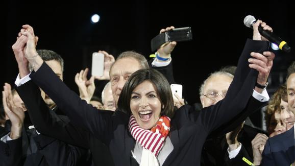 En 2014, le Parti socialiste avait sauvé les apparences en remportant Paris avec Anne Hidalgo et quelques grandes villes.