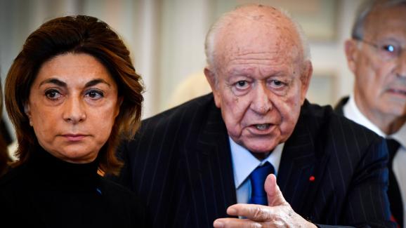 A Marseille, Martine Vassal, adoubée par Jean-Claude Gaudin et investie par Les Républicains, brigue la succession de l\'ancien maire.