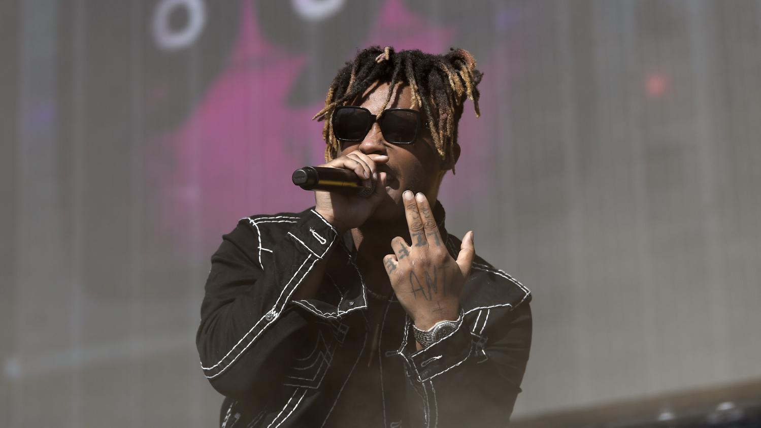 Mort Du Rappeur Américain Juice Wrld Une Overdose Dopiacés Est à L