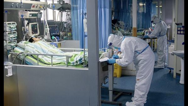 Coronavirus : le bilan monte à 56 morts en Chine, près de 2 000 personnes sont contaminées