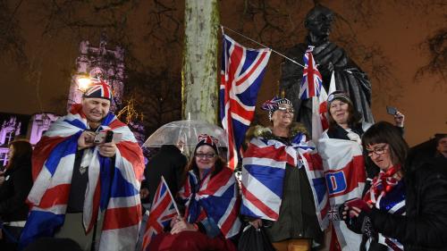 Brexit : le Royaume-Uni quitte l'Union européenne et ouvre une page incertaine de son histoire