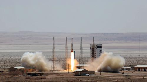 L'Iran s'apprête à lancer un satellite d'observation scientifique