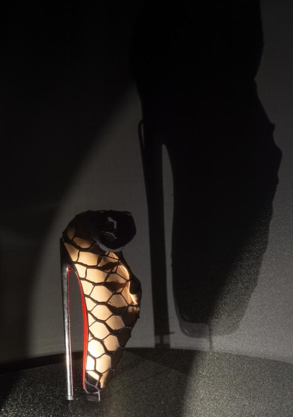 talon aiguille louboutin