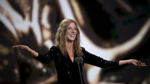 La comédienne Sandrine Kiberlain, présidente de la 45e Cérémonie des César pendant son allocution, le 28 février 2020 à la Salle Pleyelà Paris.&nbsp;