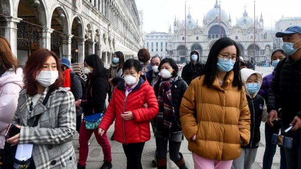 Covid-19 : en Italie, les écoles fermées pendant onze jours