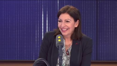 VIDEO. Anne Hidalgo raillée pour son cafouillage sur le métro : 