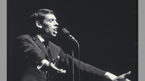 Jacques Brel en concert et en interview, plus vivant que jamais