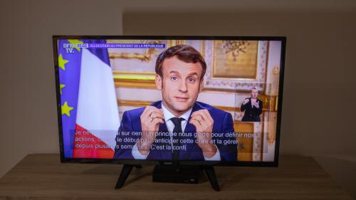 RECIT. Coronavirus : le jour où Emmanuel Macron a failli reporter les élections municipales