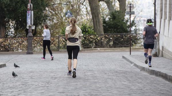 Un ou deux kilomètres, en restant seul et dans son quartier... Le ministère des Sports précise les règles pour aller courir durant le confinement