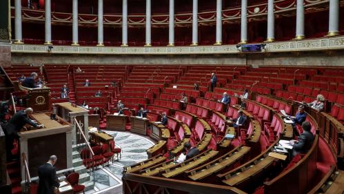 Coronavirus : l'Assemblée vote l'article sur l'état d'urgence sanitaire