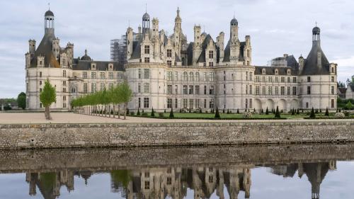 VIDÉO. Découvrez le château de Chambord désert et majestueux durant le confinement