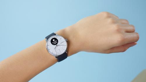 Nouveau monde. Montres et thermomètres numériques : comment les objets connectés aident à lutter contre le Covid-19