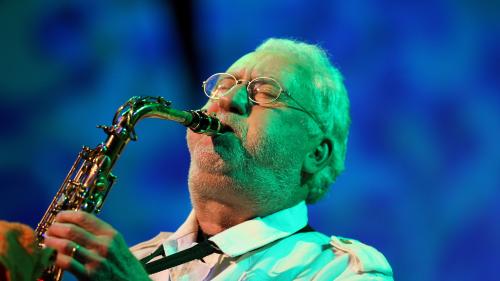 Lee Konitz, légendaire saxophoniste de jazz, est mort à 92 ans, victime du coronavirus