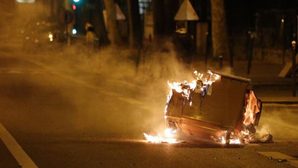 Hauts-de-Seine : des tensions éclatent après un incident entre un motard et des policiers