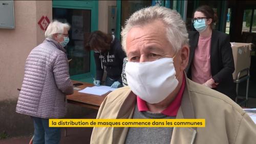 Coronavirus : la distribution de masques bat son plein