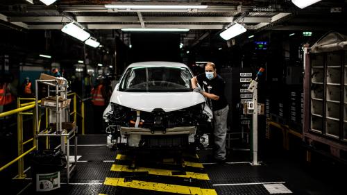 Kiosque à journaux : plan de relance pour l'automobile, fin de l'épidémie ou encore prime Covid-19