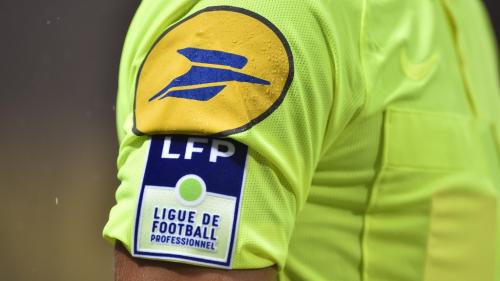 Foot : la Ligue 1 menacée par le coronavirus