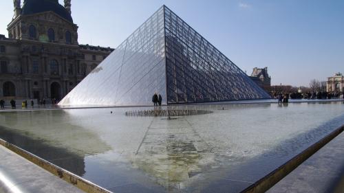 franceinfo junior. Dans les coulisses d'un musée encore confiné, le Louvre