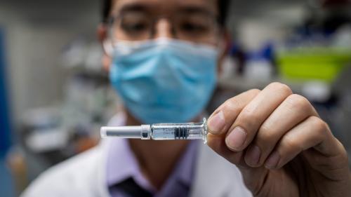 Coronavirus : 500 000 personnes déjà vaccinées en Chine