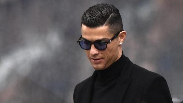 Cristiano Ronaldo, premier footballeur et quatrième sportif de l'histoire à devenir milliardaire