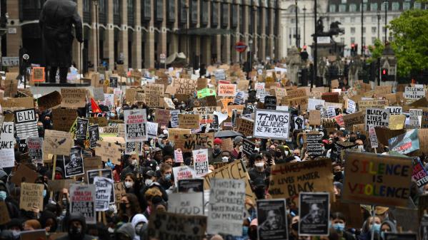 Manifestations contre le racisme : des marches historiques font souffler un vent nouveau