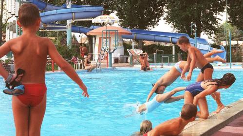 franceinfo junior. Déconfinement : quelles nouvelles règles dans les piscines ?