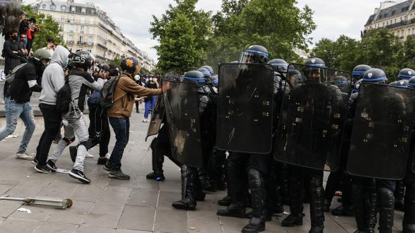 Manifestation antiraciste bloquée par la préfecture à Paris : 