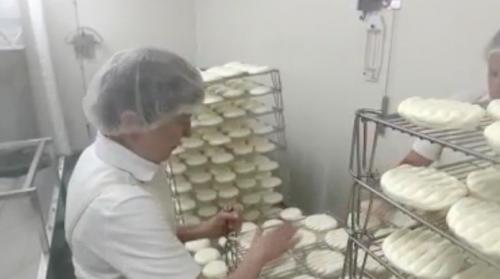 Lozère : une fromagerie redonne vie aux villages du causse Méjean