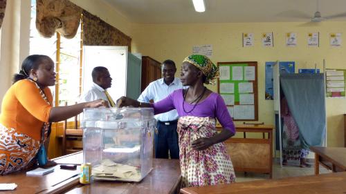 Municipales 2020 : en Guyane et à Mayotte, le conseil scientifique évoque 