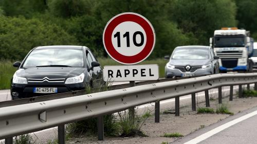 Limitation à 110 km/h sur l'autoroute : les critiques contre la mesure proposée par la convention climat sont-elles fondées ?