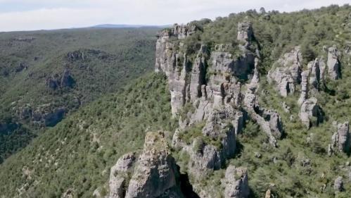 Destination France : les Grands Causses, les secrets de l'Aveyron