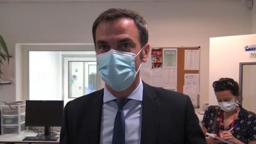 VIDEO. Port du masque dans les lieux fermés : Olivier Véran envisage de passer de la 