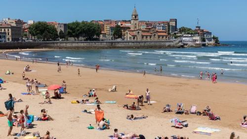 Coronavirus : l'inquiétude des touristes présents en Espagne