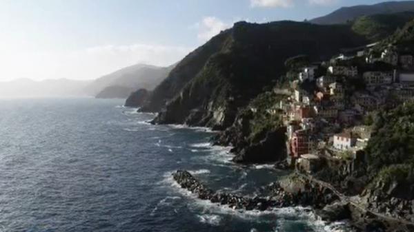 Cinq Terre : une crèche écolo à échelle humaine