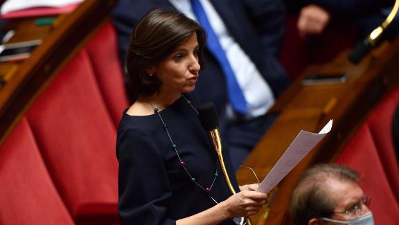 La députée MoDem Nathalie Elimas lors d\'une séance de questions au gouvernement, le 8 juillet 2020.