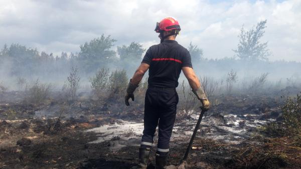 Incendie : 24 heures de lutte acharnée pour les pompiers