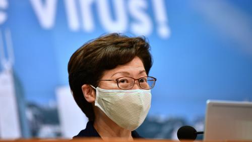 Hong Kong : le gouvernement invoque le coronavirus pour justifier le report d'un an des élections législatives, que les anti-Pékin espéraient remporter