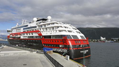 Covid-19 : la Norvège interdit le débarquement des passagers de croisière