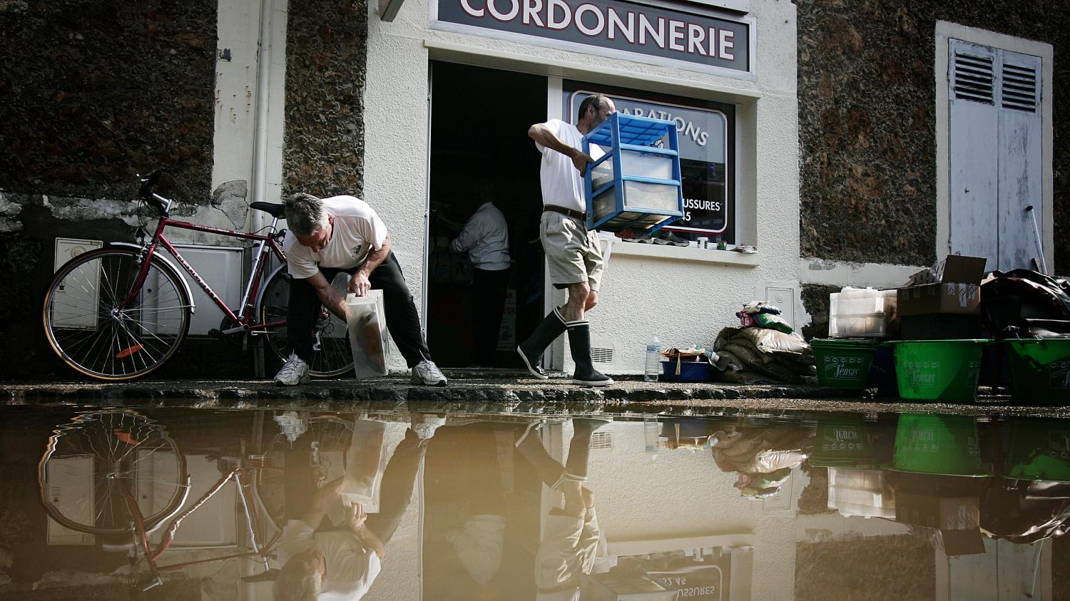 EN IMAGES. Essonne : Un Violent Orage Provoque Des Dégâts Et Des ...