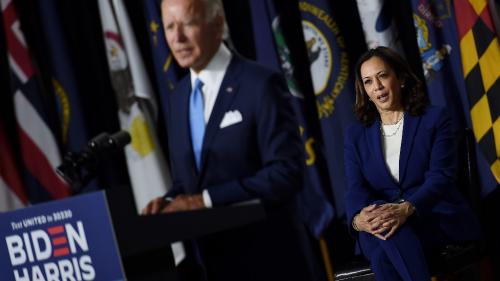 Premier meeting commun pour Joe Biden et sa colistière Kamala Harris qui promettent de 