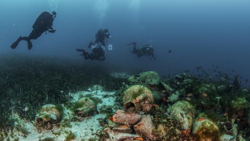 En Grèce, un musée sous-marin vient d'ouvrir au public