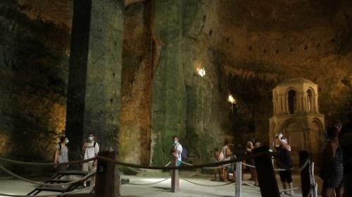 L'église souterraine d'Aubeterre, une incroyable curiosité en Charente