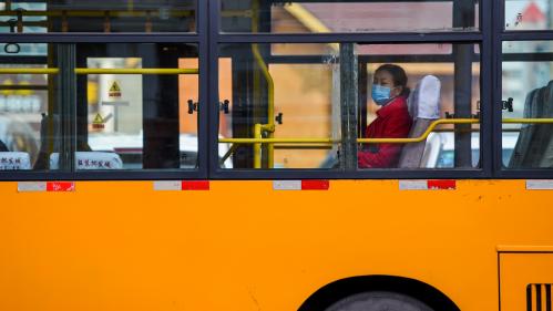 Covid-19 : une nouvelle étude sur un car chinois conforte la thèse de la transmission aérienne du virus