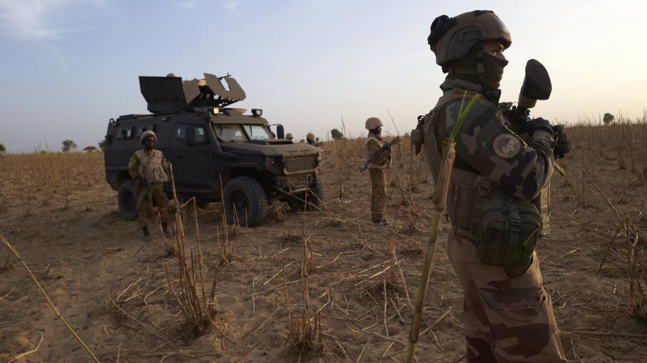 Deux Soldats Français Tués Au Mali : L'opération Barkhane Interroge