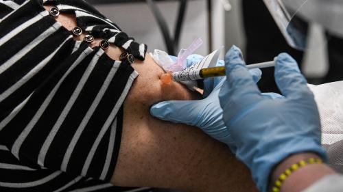 Où en est la recherche d'un vaccin contre le coronavirus en Chine, aux Etats-Unis et en Russie ?