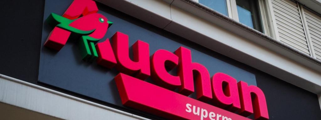 L\'enseigne d\'Auchan, en février 2019 à Paris.