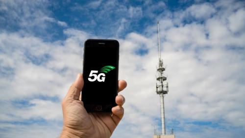 5G : des élus de gauche et écologistes demandent un moratoire