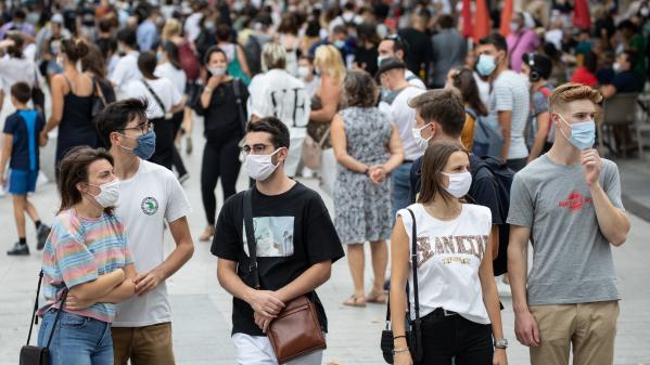 Reconfinement partiel à Madrid : les habitants en colère