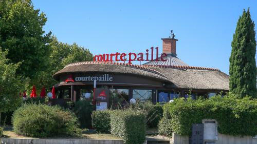 L'enseigne de restaurants Courtepaille reprise par Buffalo Grill, un peu plus de la moitié des emplois conservés